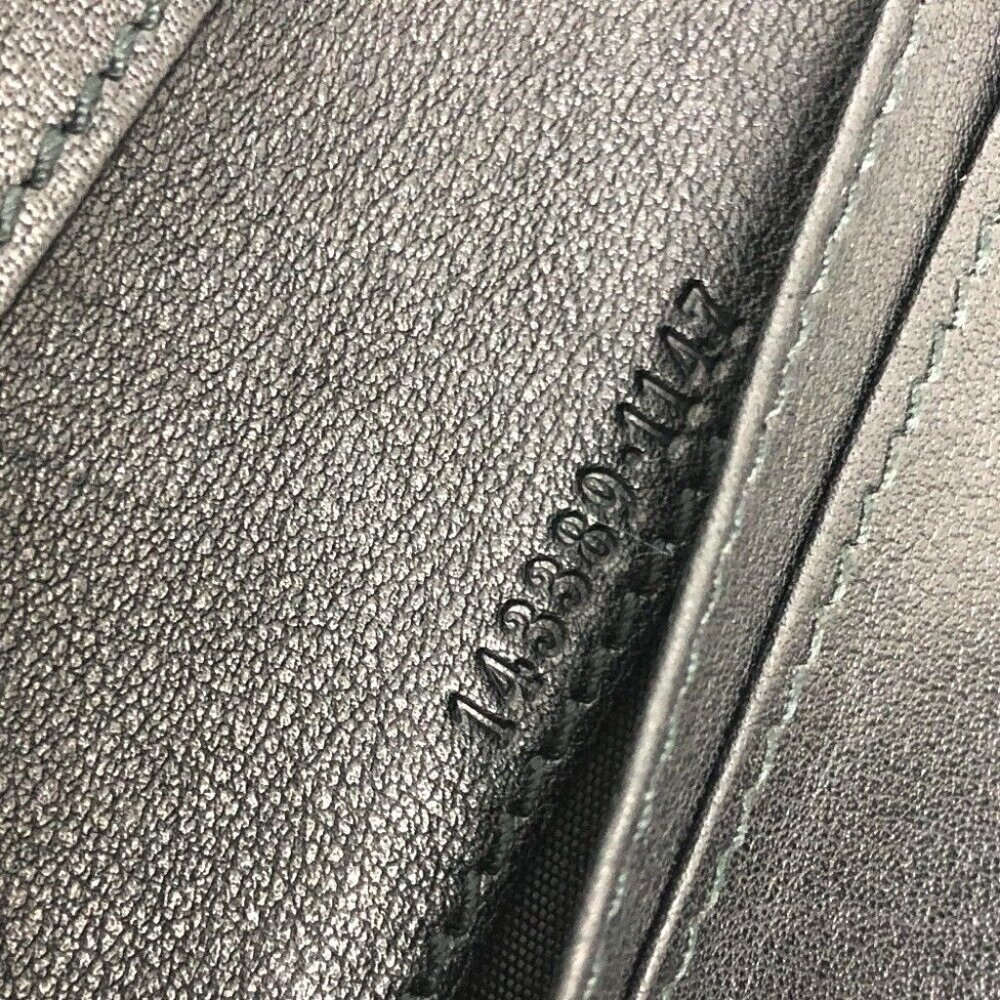 GUCCI Embossed all over pattern Bifold Long Wallet Leather Black - Picture 2 of 11